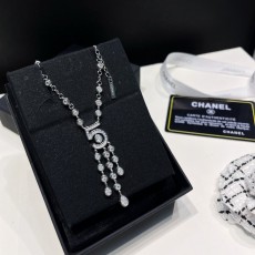 샤넬 N°5 레터 프링지 다이아몬드 목걸이 001-235728