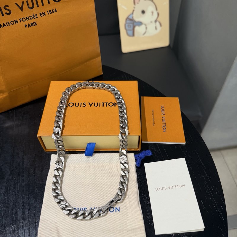 루이비통 모노그램 큐반 체인 목걸이 001-235794