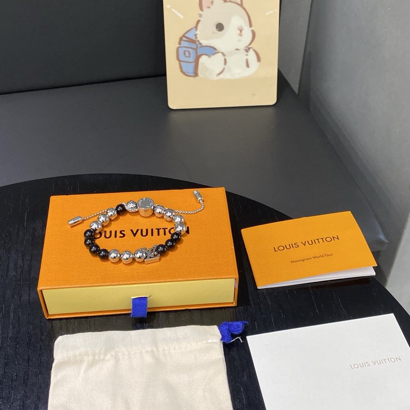 루이비통 블랙 비즈 주사위 체인 팔찌 001-235981