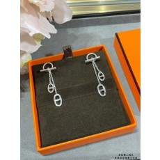 에르메스 프류즈 실버 피그노즈 이어링 001-236267