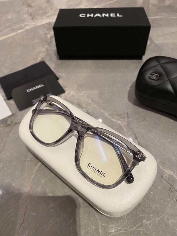 샤넬 로고 레그 안경 001-236435