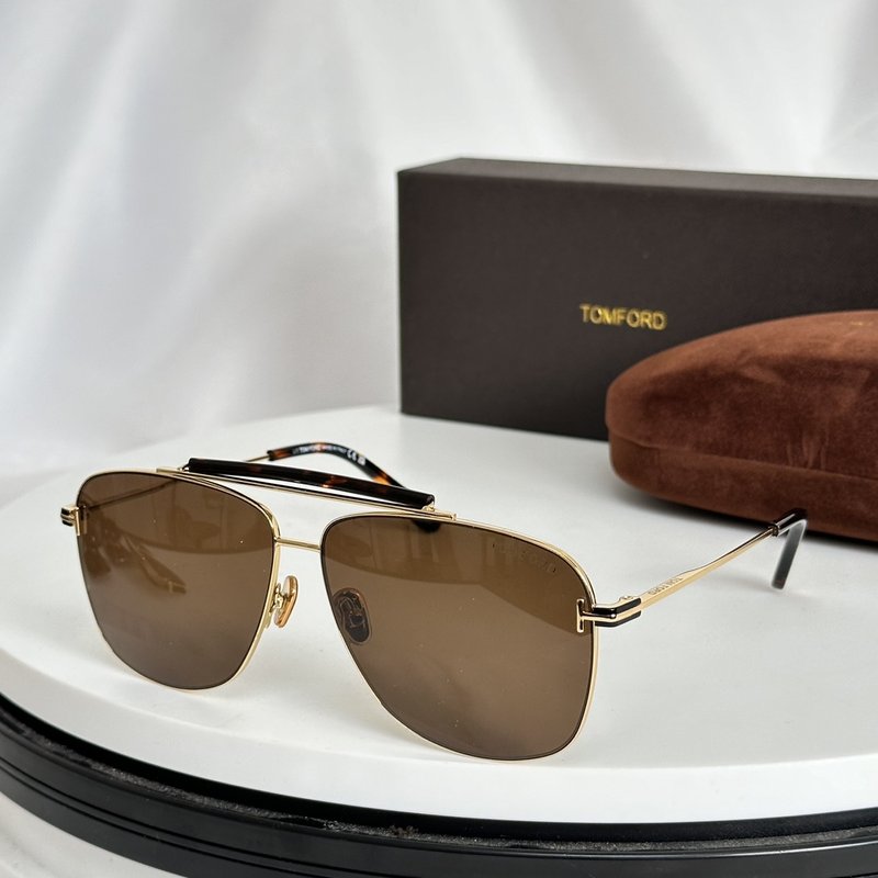 TOM FORD 메탈 템플 로고 데코 선글라스 001-236519