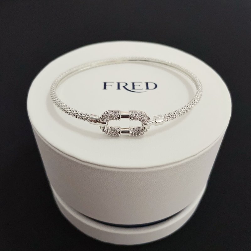 프레드 풀 다이아몬드 말발굽 버클 팔찌 001-243094
