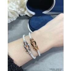 프레드 스몰 하프 다이아몬드 말발굽 화이트 코드 팔찌 001-243101