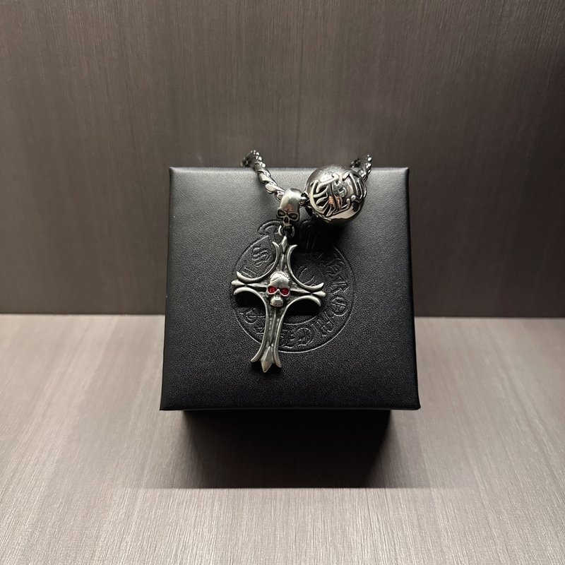 크롬하츠 빈티지 크로스 목걸이 001-243120