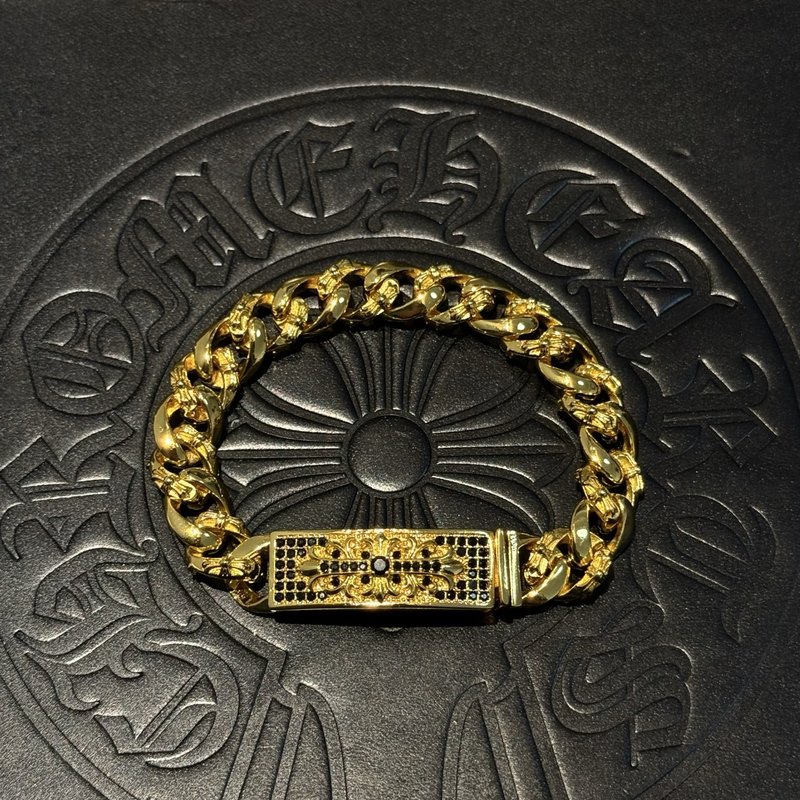 크롬하츠 골드 크로스 블랙 다이아몬드 팔찌 001-243190
