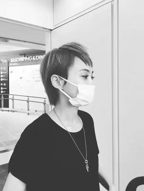 크롬하츠 스몰 싱글링 소드 펜던트 목걸이 001-243226