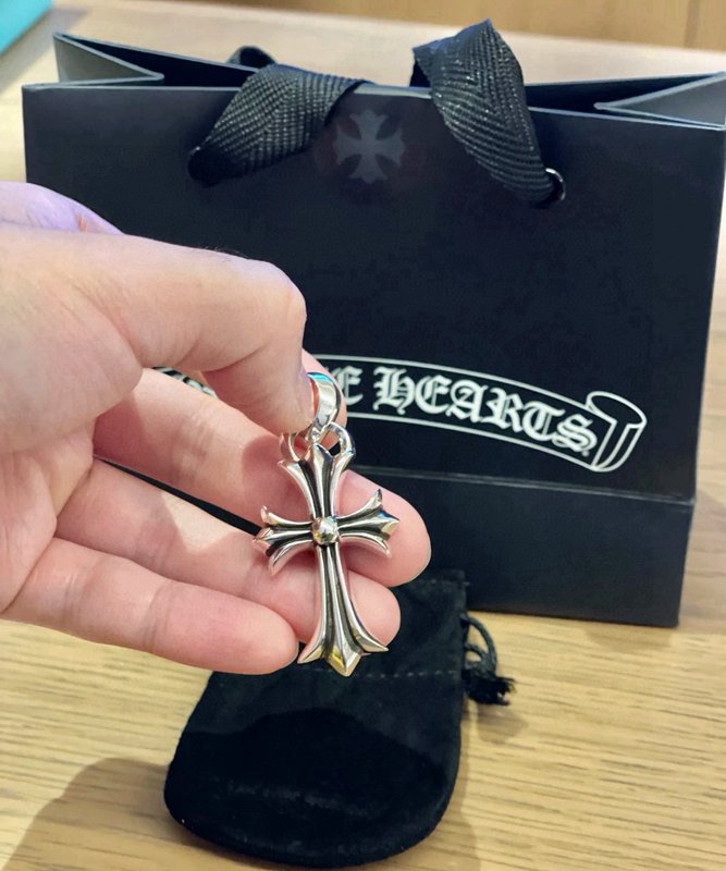 크롬하츠 빈티지 크로스 펜던트 목걸이 001-243229