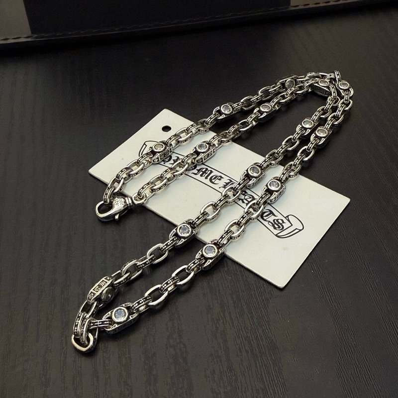 크롬하츠 빈티지 십자가 목걸이 001-243254