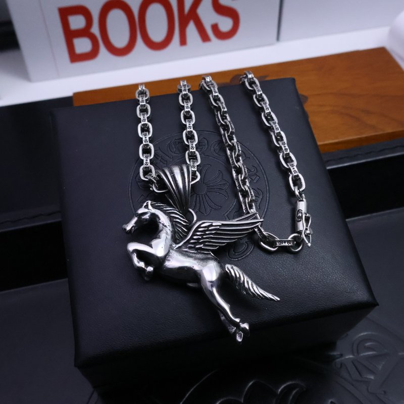 크롬하츠 복고풍 십자가 알파벳 목걸이 001-243286