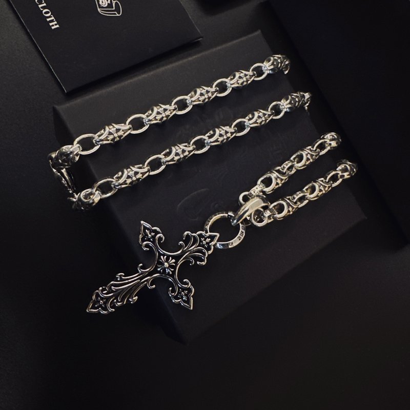 크롬하츠 십자가 해골 목걸이 001-243372