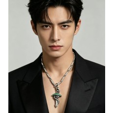 크롬하츠 뱀무늬 성검 목걸이 복고풍 그린 다이아몬드 001-243433