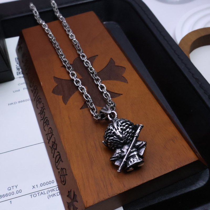 크롬하츠 빈티지 크로스 레터 목걸이 001-243457
