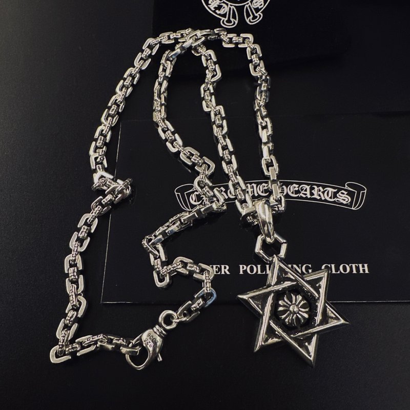 크롬하츠 십자가 별 펜던트 목걸이 001-243479