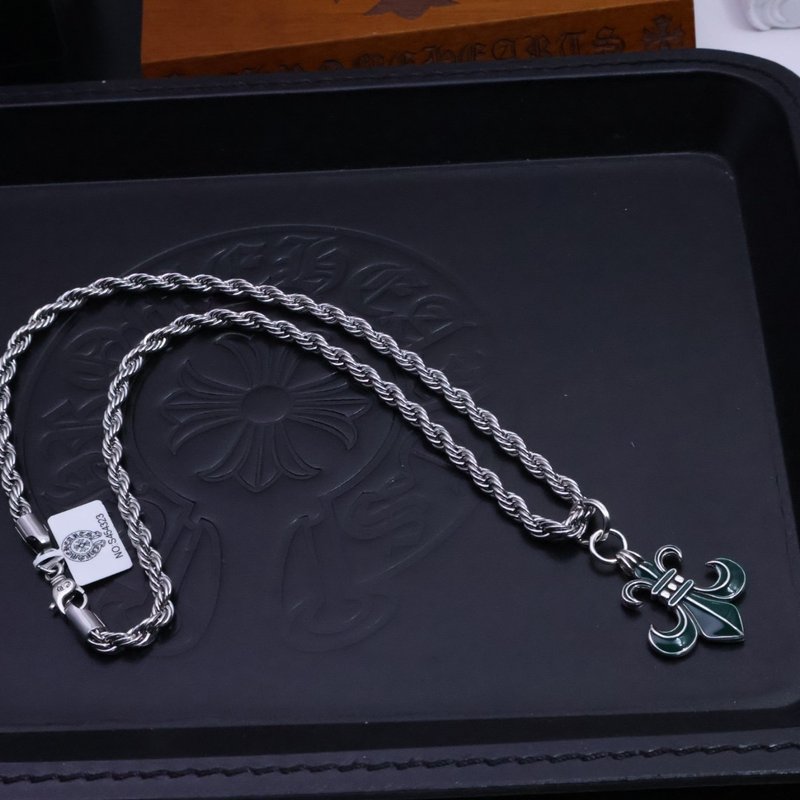 크롬하츠 빈티지 십자가 목걸이 001-243520