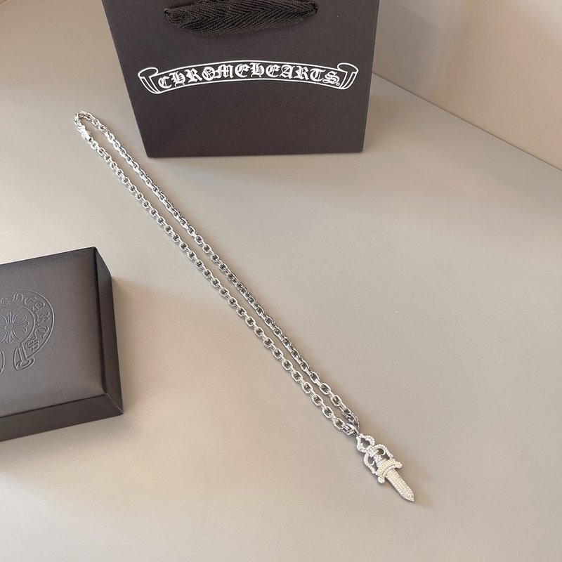 크로스하트 스타일 십자가 펜던트 목걸이 001-243539