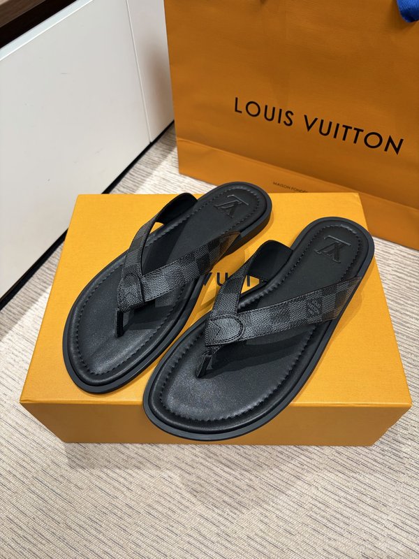 LV 남성 클래식 엠보슬리퍼 001-243715