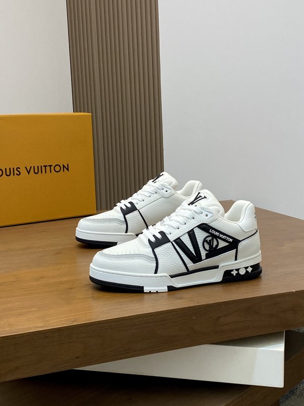 LV 트레이너 남성 캐주얼 스니커즈 001-244005
