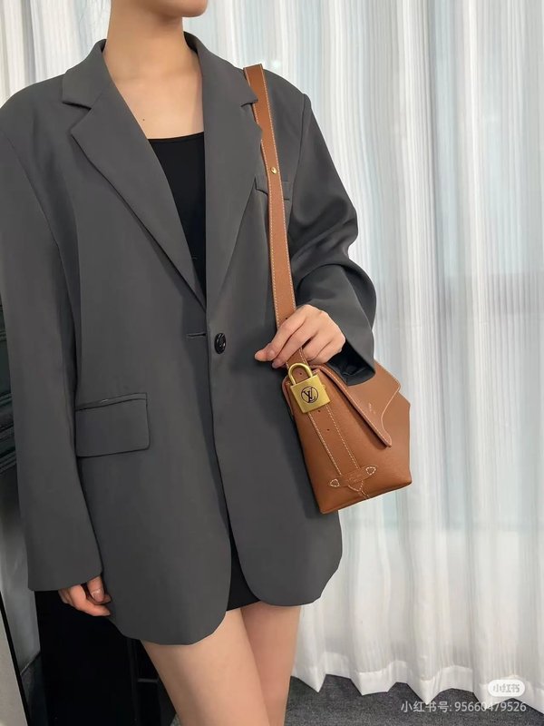 루이비통 모노그램 숄더백 토트백 001-245735
