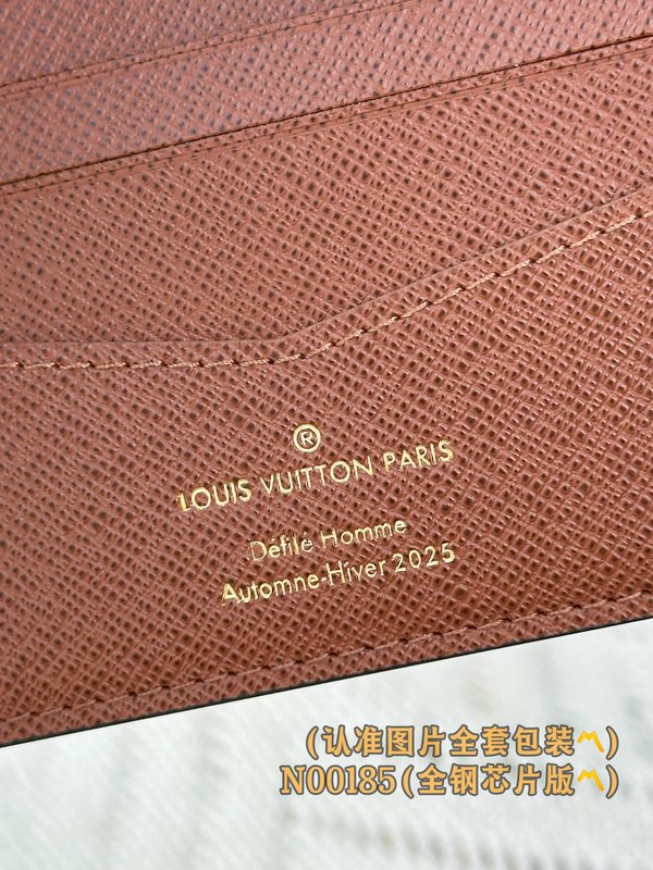클래식 모노그램 데님 숏 월릿 001-245751