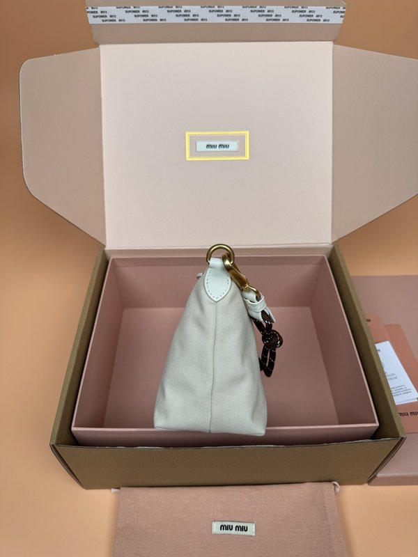 나파 가바딘 텍스처 자수 로고 미니백 001-245922
