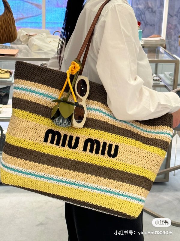 미우미우 옐로우 블랙 스트라이프 핸드백 001-245970