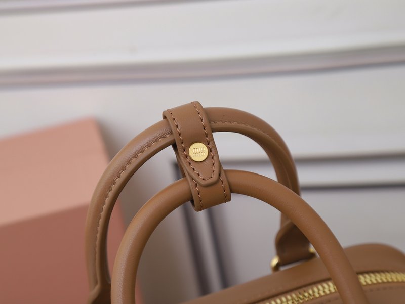 M 브랜드 빈티지 볼링백 001-246061