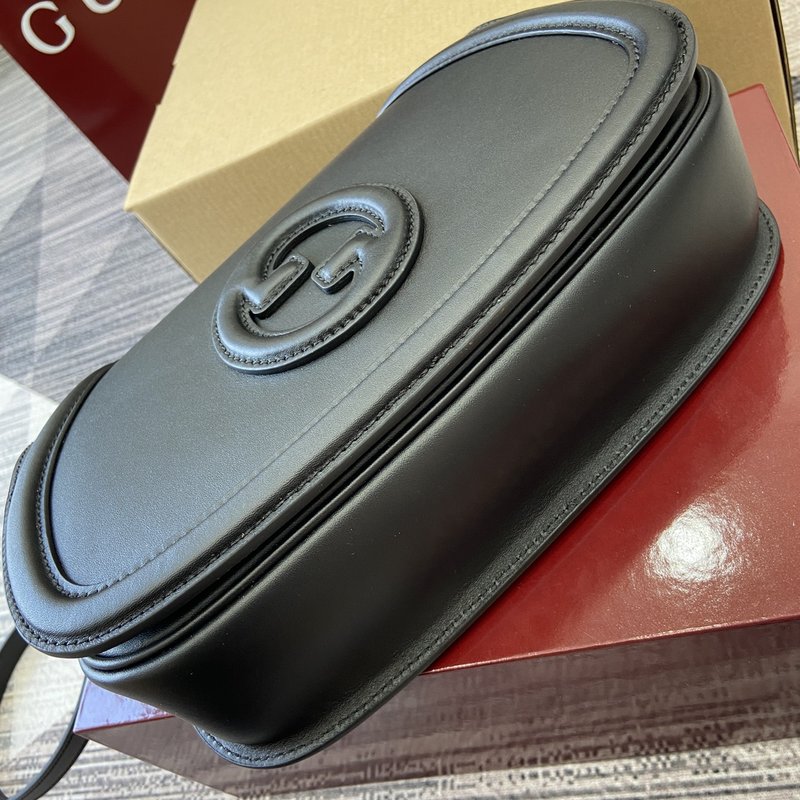 구찌 클래식 더블 G 로고 블랙 숄더백 001-246369