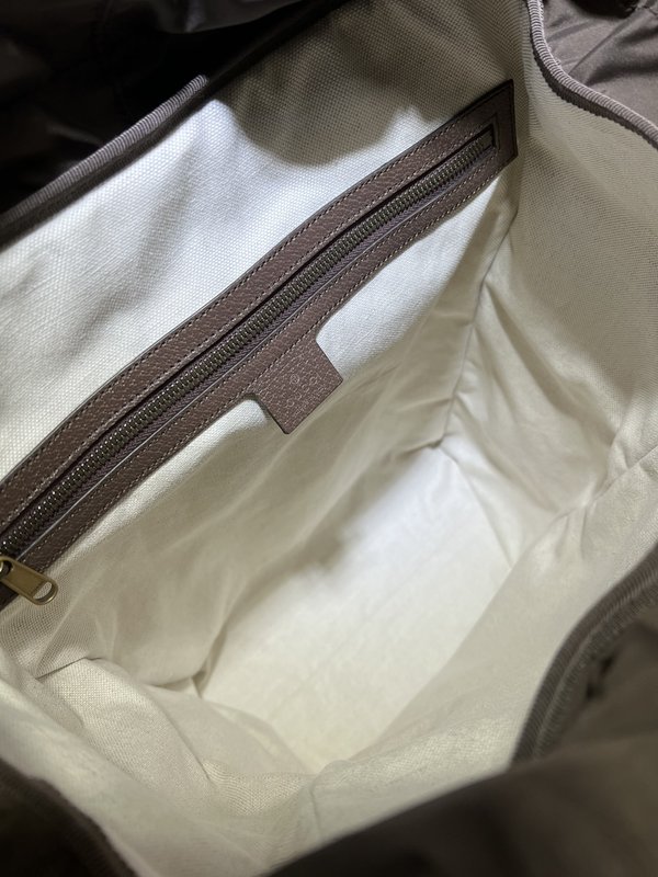 구찌 클래식 GG 로고 백팩 001-246455
