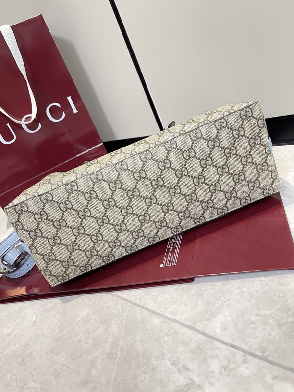 구찌 GG 패턴 스트라이프 웹bing 쇼핑백 001-246799