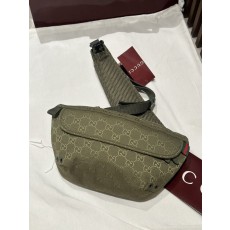 구찌 그린 캔버스 클러치백 001-247011
