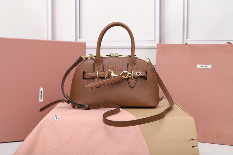 M 가 빈티지 베지터블 탠닝 양가죽 볼링백 001-247449