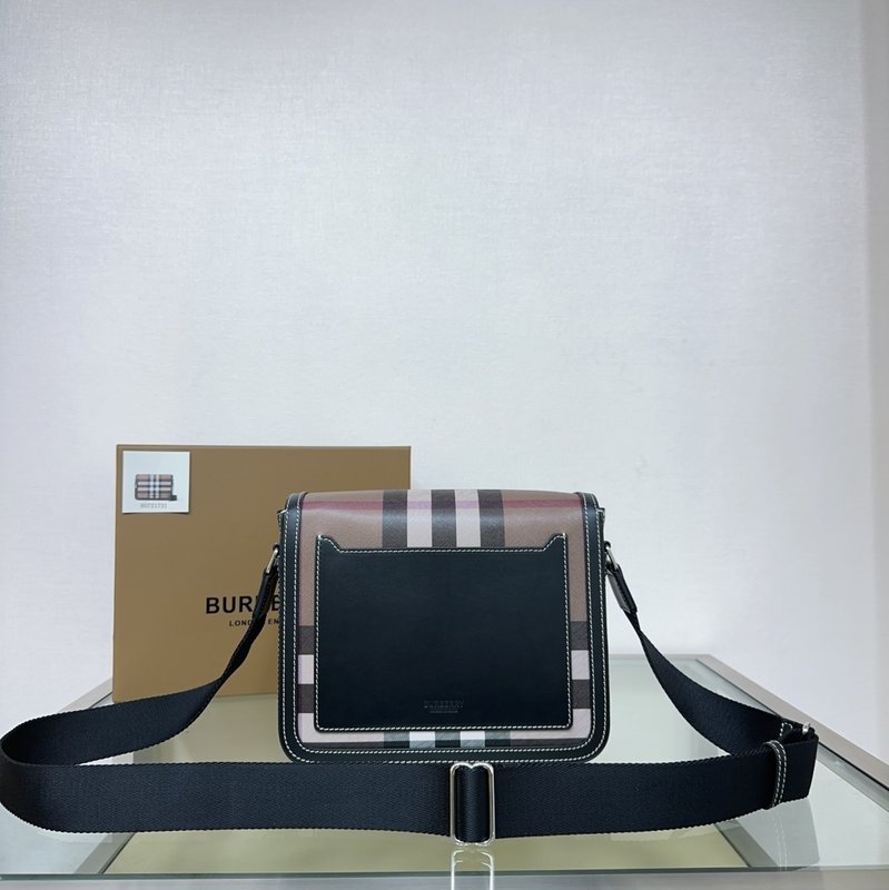 버버리 체크 메신저백 001-247792