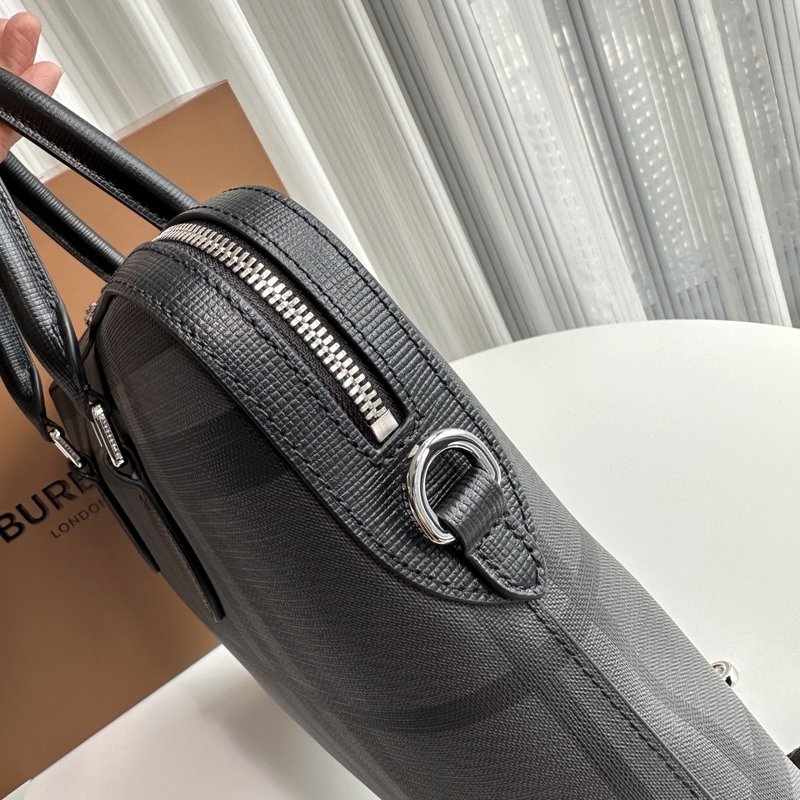 버버리 남성용 스모크 체크 브리프케이스 001-247829