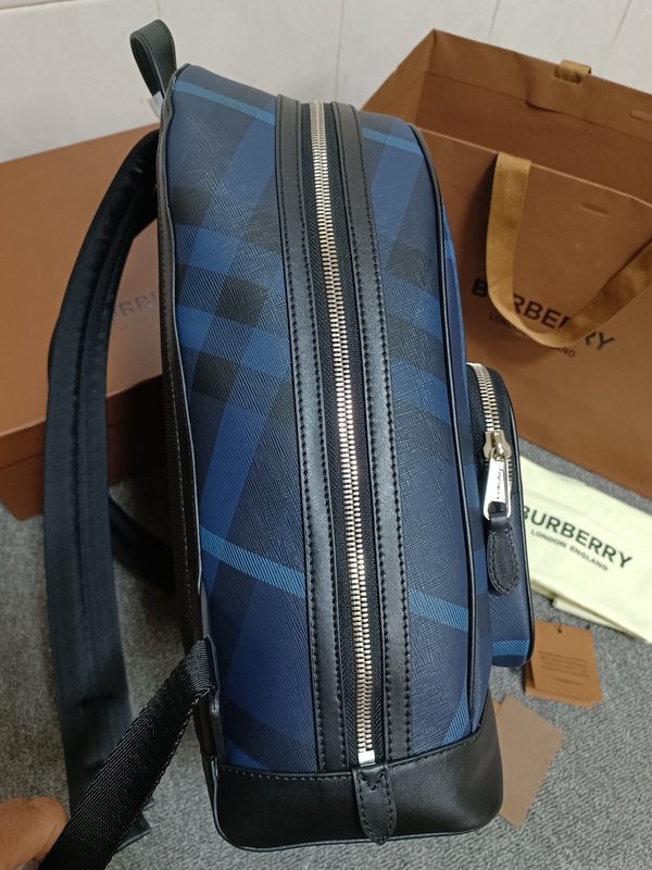 버버리 체크 백팩 001-247852