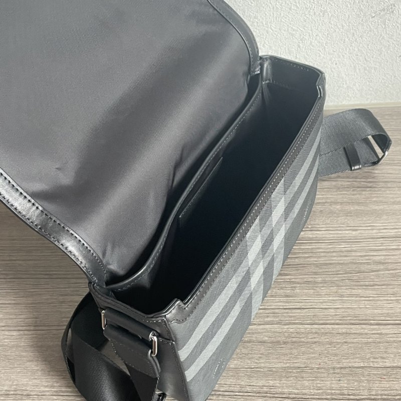 버버리 체크 메신저백 001-247871