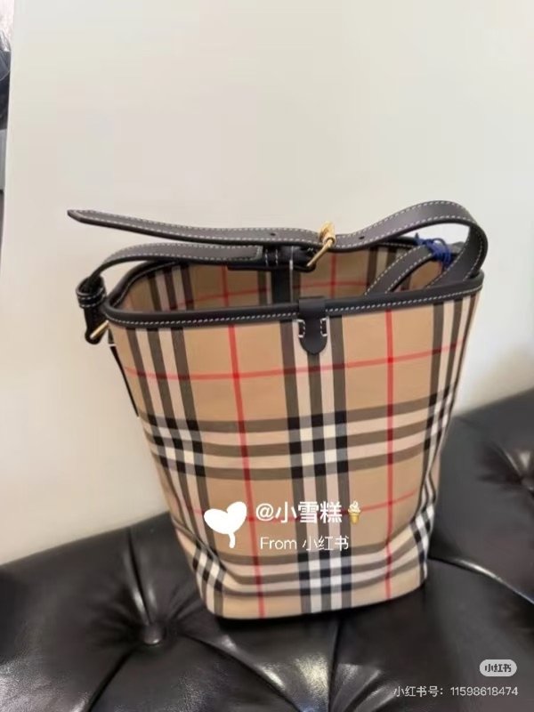 클래식 체크 버킷백 핸드백 001-247889