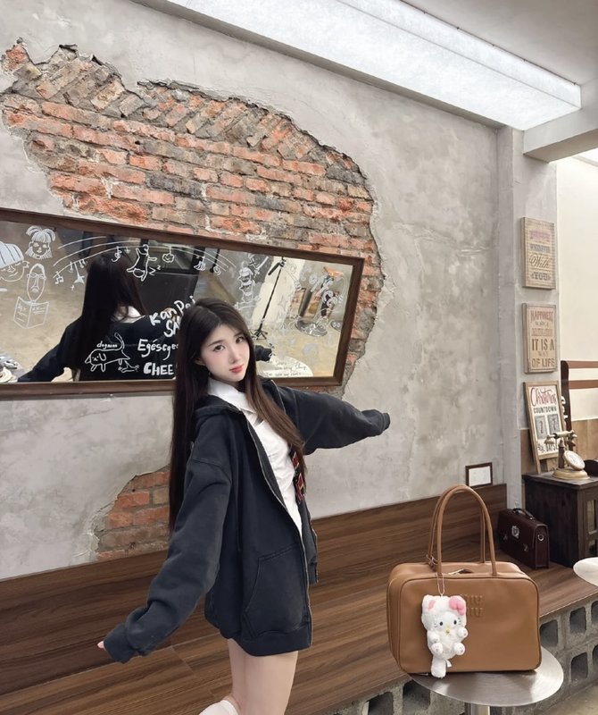 미우미우 걸스 스타일 패션 핸드백 001-248367