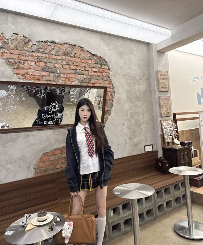 미우미우 걸스 스타일 패션 핸드백 001-248367