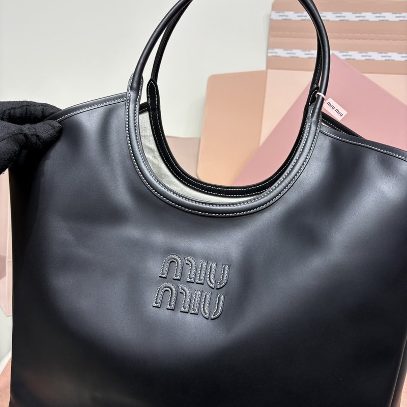 이세탄 한정 토트백 001-248375