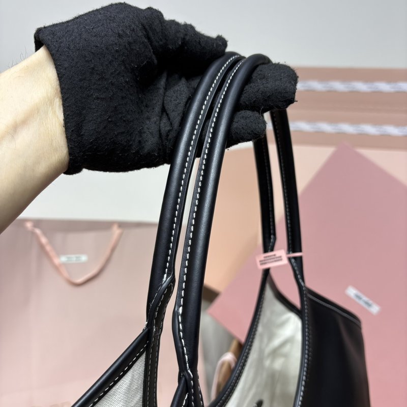 이세탄 한정 토트백 001-248375