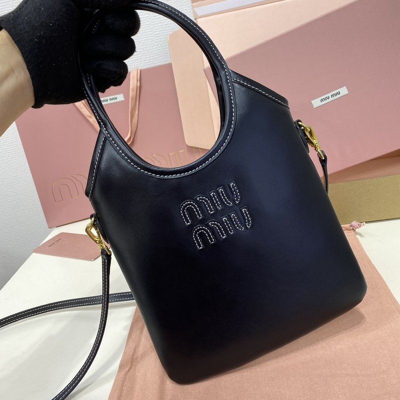 미우미우 미니 토트백 탈착형 숄더스트랩 001-248389