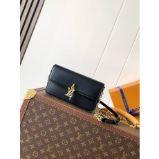 루이비통 블룸 체인 숄더백 001-248781