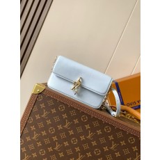 루이비통 블룸 시리즈 체인 더백 001-248783
