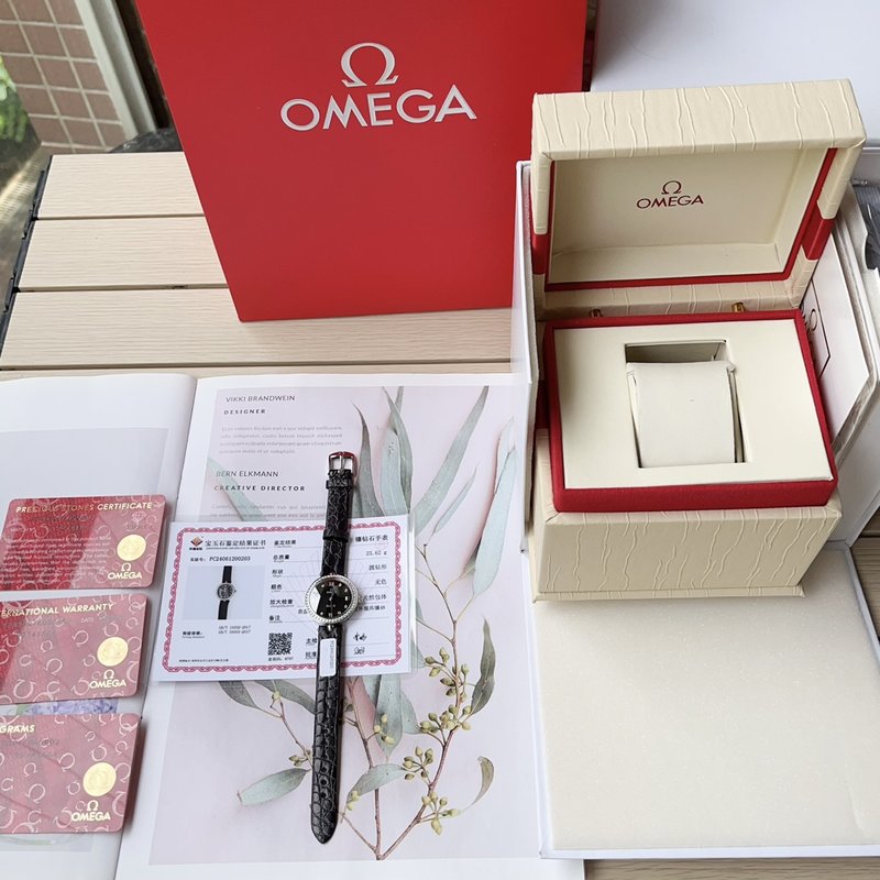 오메가 데빌 다이아몬드 세팅 쿼츠 여성용 시계 001-249008