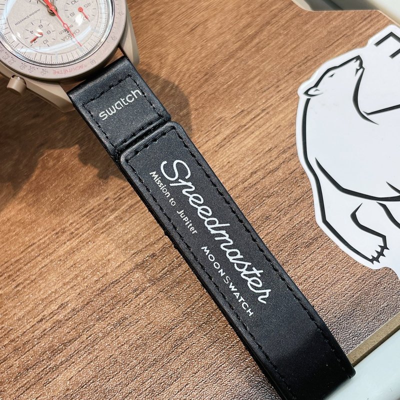 오메가 스와치 콜라보레이션 스페이스 플래닛 시계 001-249081