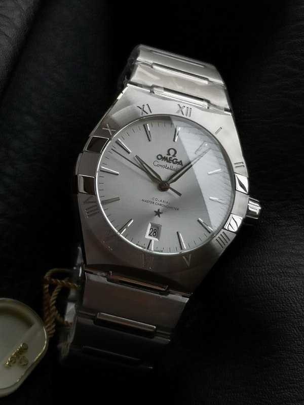 오메가 컨스텔레이션 39mm 오토매틱 시계 001-249175
