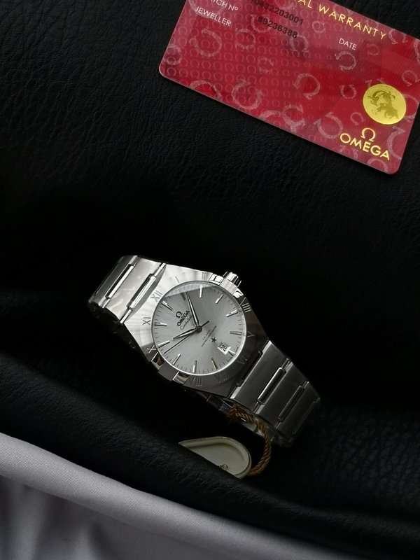 오메가 컨스텔레이션 39mm 오토매틱 시계 001-249175