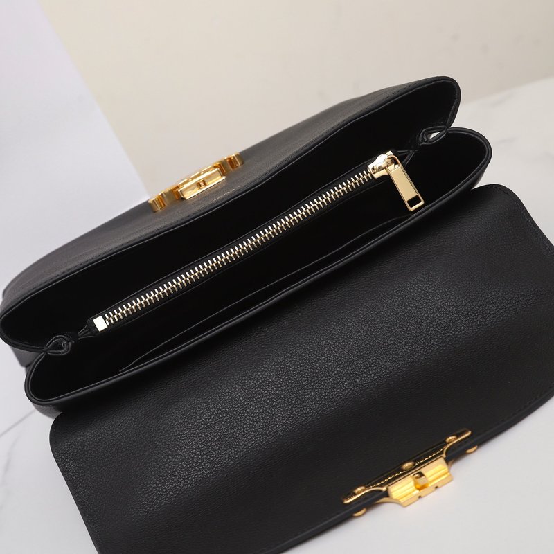 셀린 트라이엄프 버클 핸드백 숄더백 001-249599