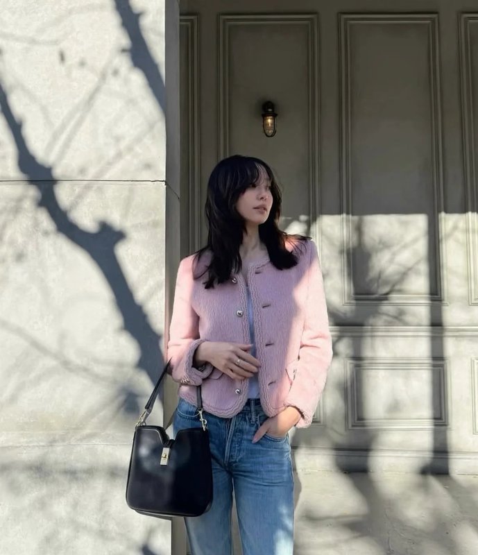 셀린 클래식 블랙 숄더백 001-249601